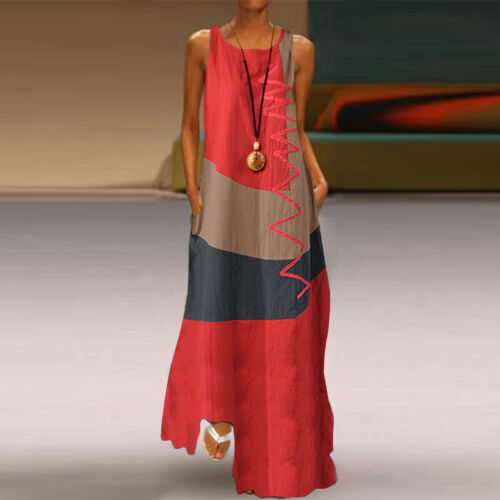 Sleeveless dress with pockets